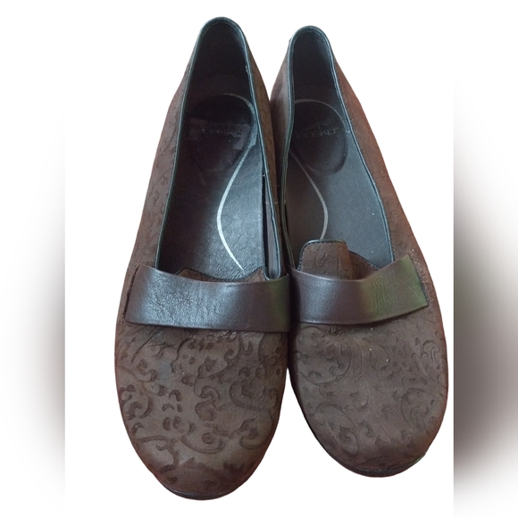 Dansko Oksana Leather Suede Floral Loafers Size 41 - Picture 1 of 10